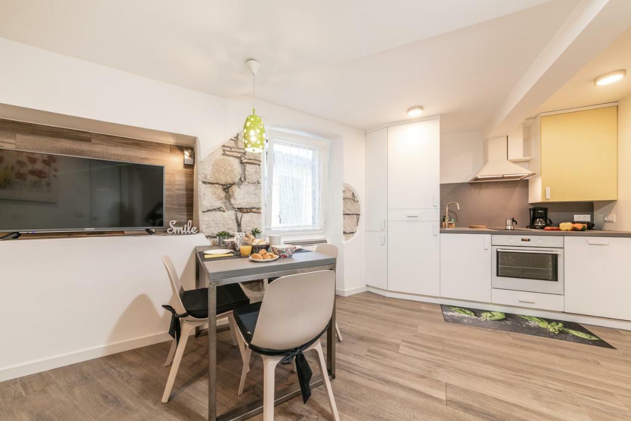 Mariva Downtown Apartment With Free Parking Rovinj Luaran gambar