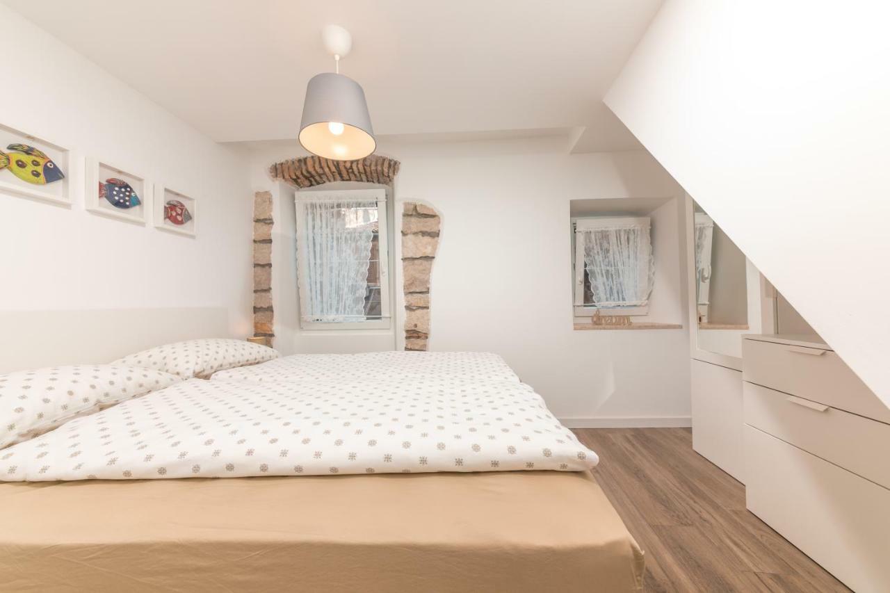 Mariva Downtown Apartment With Free Parking Rovinj Luaran gambar
